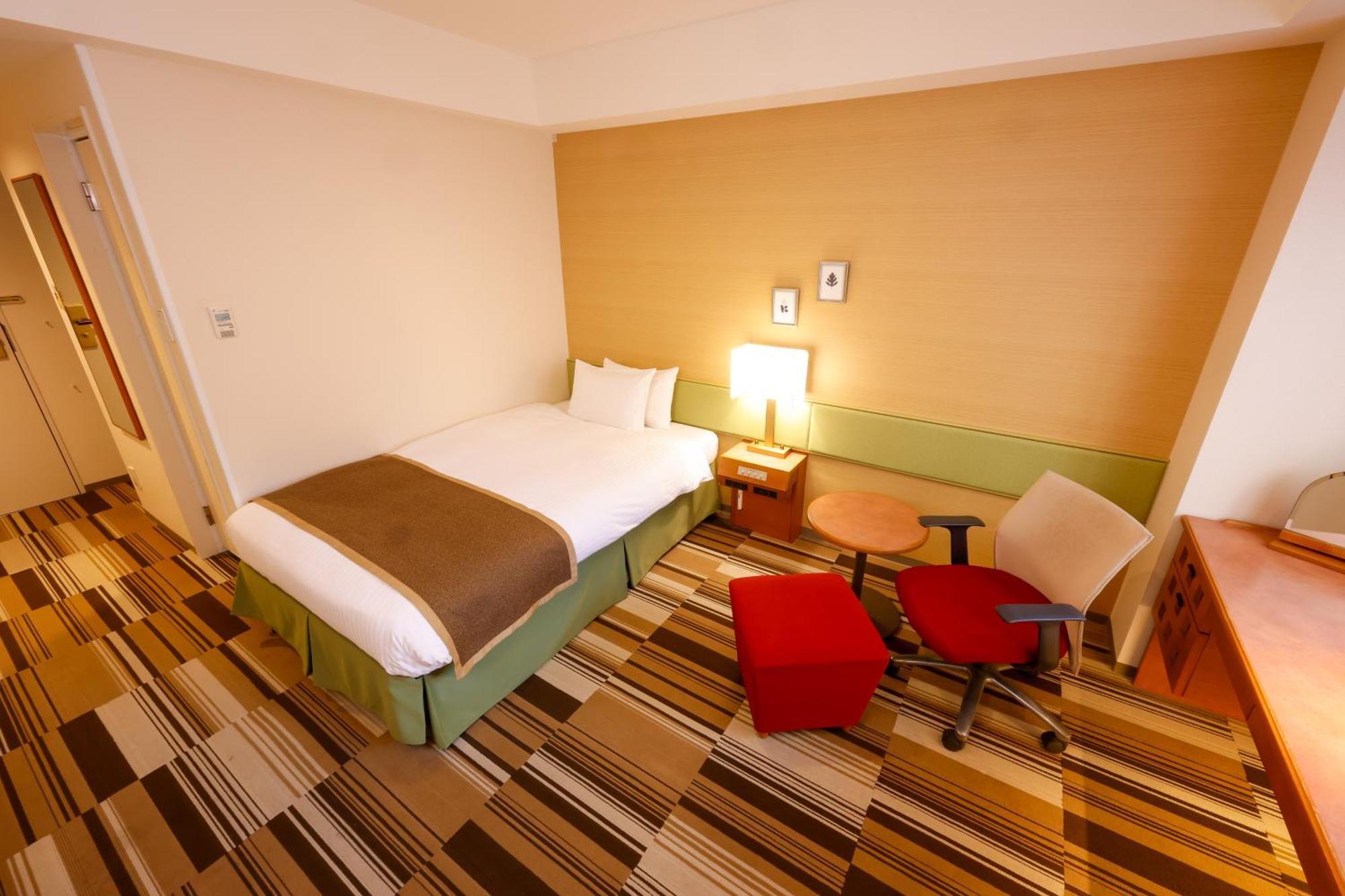 Hotel The Lutheran Осака Екстер'єр фото